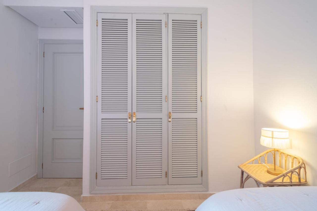 3+1 Bed Apartment, 100M Away From The Beach Marbellac Extérieur photo