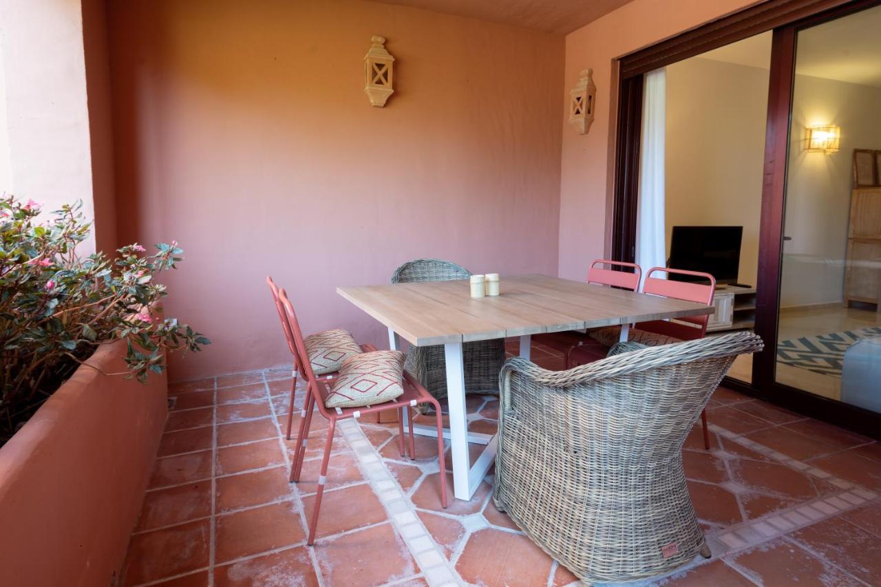 3+1 Bed Apartment, 100M Away From The Beach Marbellac Extérieur photo